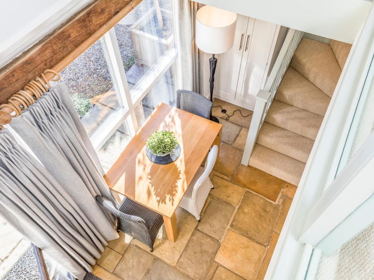 Pass The Keys Peaceful And Beautiful 1 Bedroom Barn Conversion Chichester Exterior foto